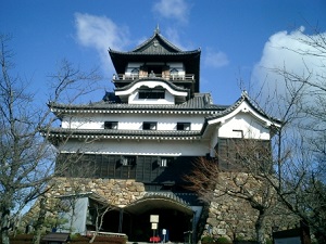 Inuyama Castle (National Treasure)
