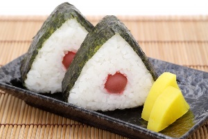 Onigiri with umeboshi