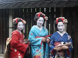 Maiko girls