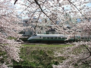 Running train near Kajo Park