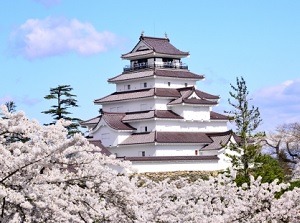 Tsurugajo in spring