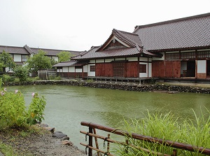 Japan's oldest pool in Nisshinkan