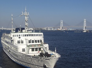 Yokohama Bay Bridge from Osanbashi