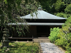 Main hall of Tokeiji