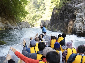 Boat tours of Kinu River