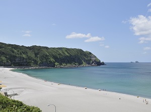 Maehama beach in Kozushima