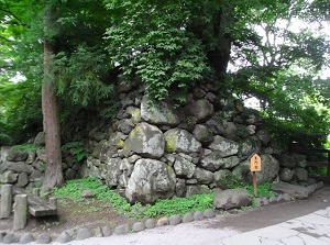 Ruin of Kuromon gate in Kaikoen
