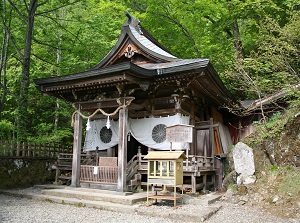 Kuzuryusha shrine
