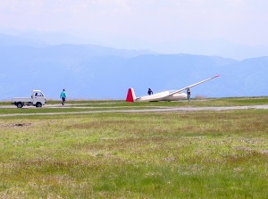 Runway for glider in Kirigamine
