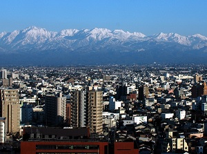 Toyama city and Mount Tateyama