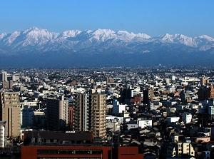 Toyama city and Mount Tateyama