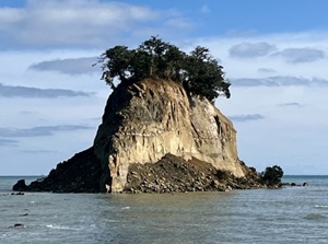 Collapsed Mitsuke Island