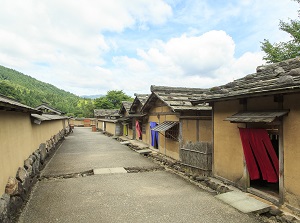 Restored town of Ichijodani