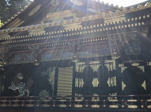 Side of main shrine of Kunozan Toshogu