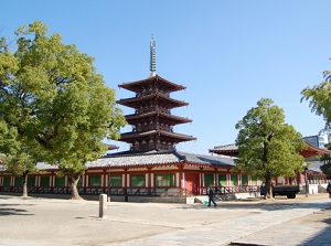 Five-storied pagoda and corridor