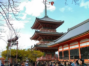 Three-storied pagoda in Kiyomizu-dera