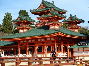 Soryuro tower to the right of Daigokuden in Heian Shrine