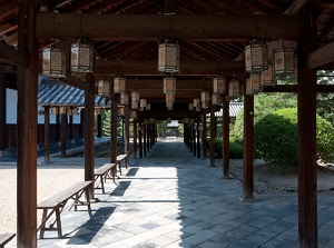 Corridor in Manpukuji