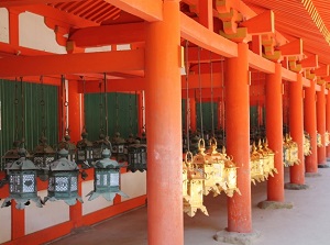 Lanterns in corridor of Kasuga-taisha