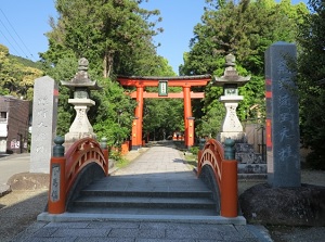 Approach to Kumano Hayatama Taisha