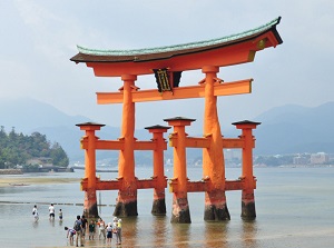 Otorii of Itsukushima Shrine