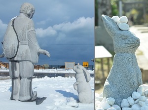 Statues of rabbit in Hakuto Shrine