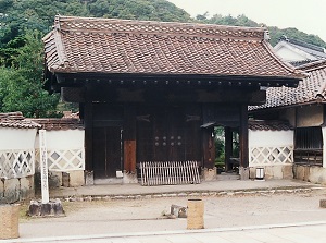 Gate of Tago Family Residence