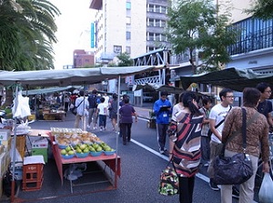 Sunday Market innKochi city