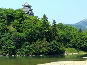 Ozu Castle