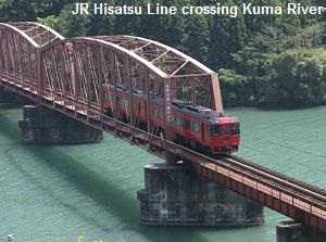 JR Hisatsu Line crossing Kuma River