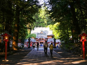 Approach from San-no-Torii to main shrine of Kirishima-jingu