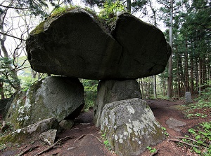 Rocks / Iwa
