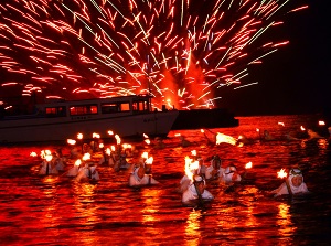 Shirahama Ama Festival