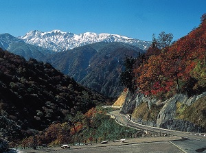 Hakusan Shirakawa-go White Road
