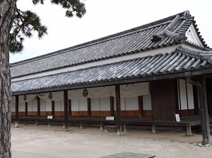 Main building of Arai Checkpoint