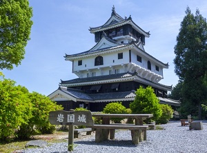 Iwakuni Castle