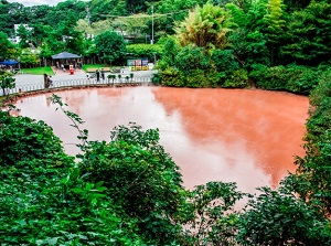 Chi-no-ike Jigoku in Beppu