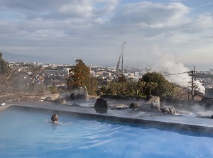 Outdoor bath in Kankaiji Onsen in Beppu